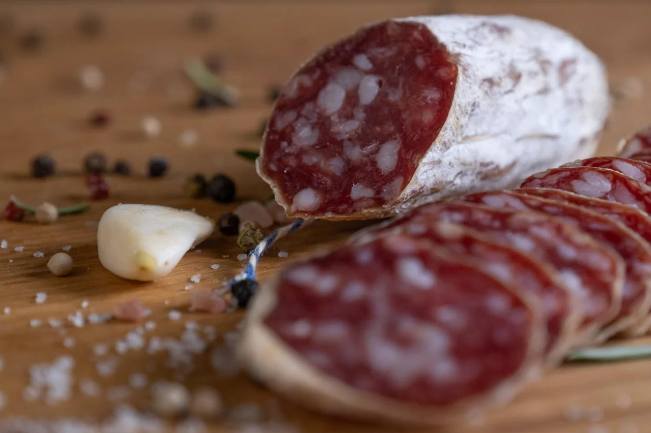 Salami czosnkowe